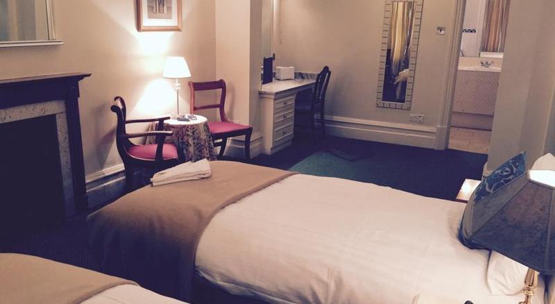 Knightsbridge 4* Londra